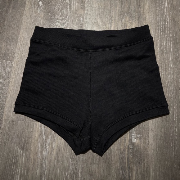 Offline Pants - ribbed Shortie Shorts black